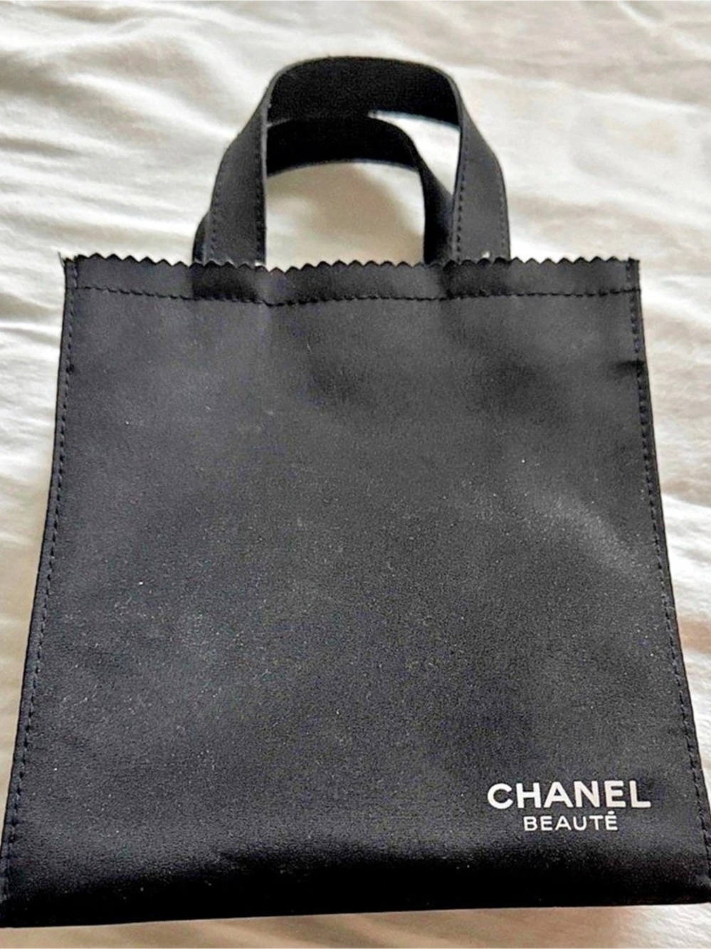 Chanel Beauté✨🖤🖤🖤GWP tote bag Black Tote